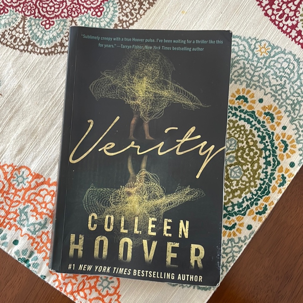 Verity by Colleen Hoover